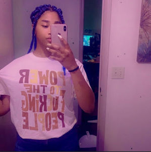 Meet your Posher, Ilicia